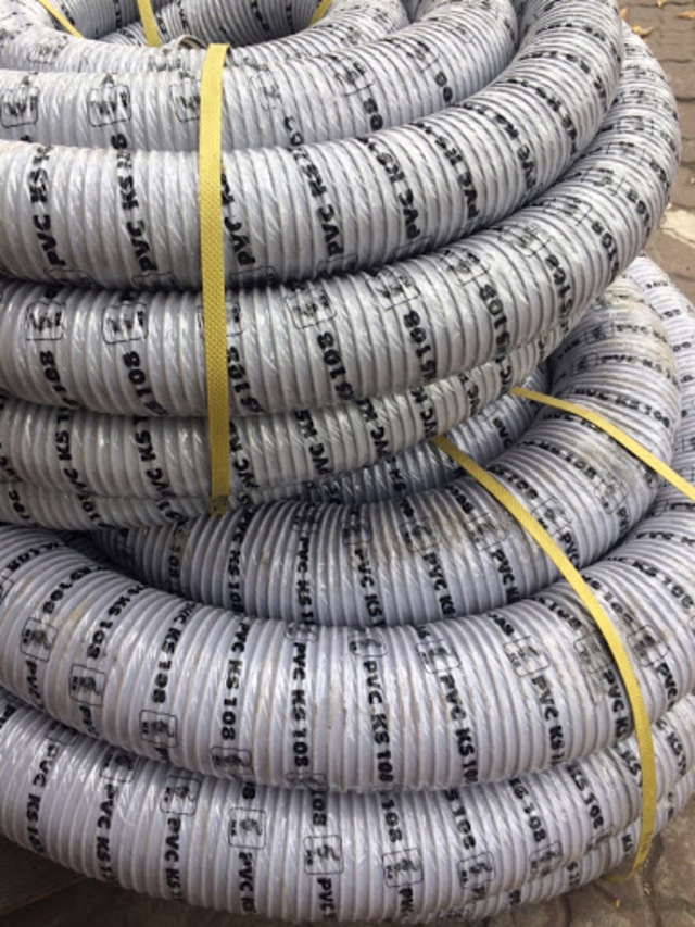 Đặc điểm của ống hút bụi phi 100 gân nhựa