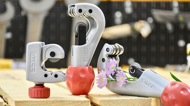 Dao cắt ống đa năng TC Series